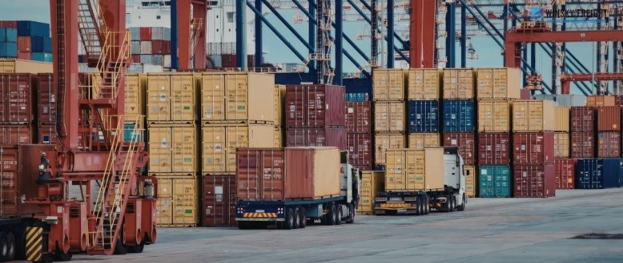 Port-to-port shipping service